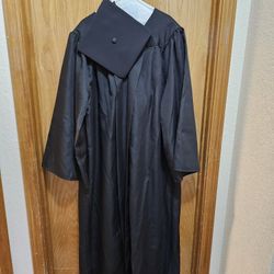 CAP and GOWN JUDGE'S ROBE CHOIR MEMBER COSTUME