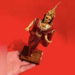 Thai Thailand Dancer Original Vintage Antique Fine Art All Silk Face Doll Statue Dance Collectible