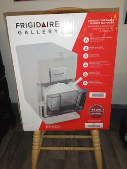Frigidaire Gallery Ice Maker. Makes 44lbs Of Crunchy And Chewable Nugget Ice Just Like The Gas Station Ice! Touch Screen. Brand New. Never Opened.