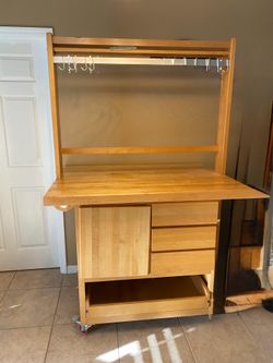 Solid Maple Rolling Island