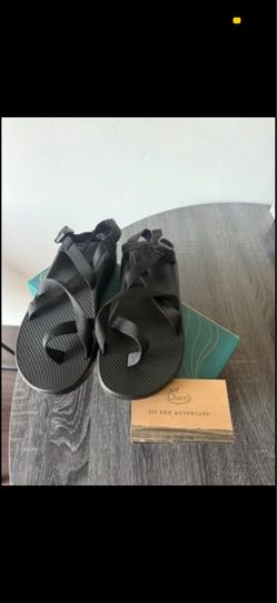 New men's sandals size 12, first person that brings $20 now, take it Costa Mesa