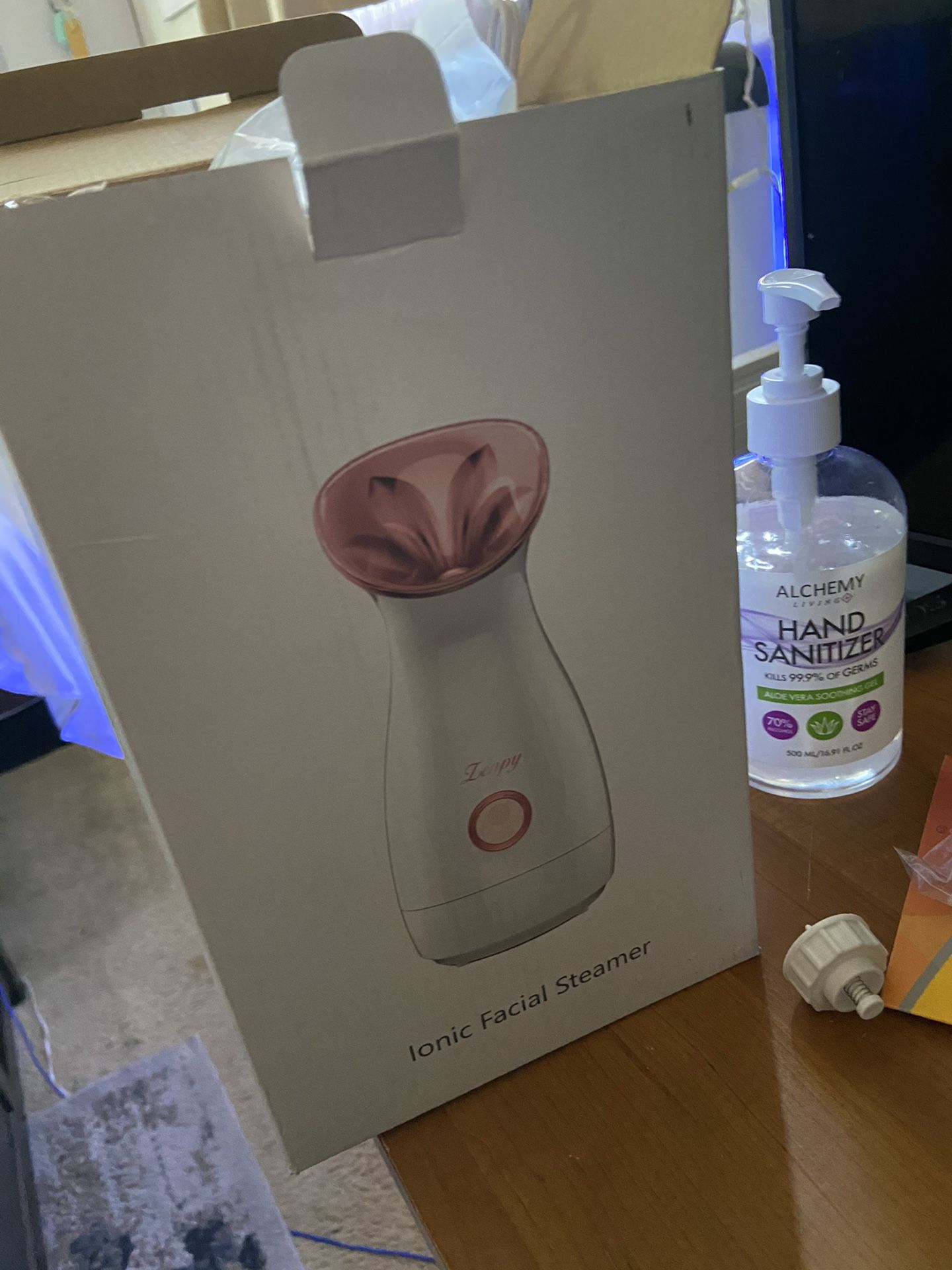 Facial steamer