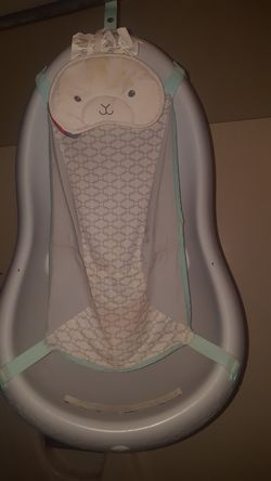 Baby bathtub