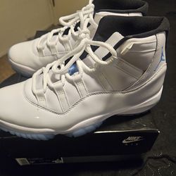 Air Jordan Retro 11 Size 9.5 Worn Once $180 obo