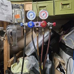 Set Of MAC  GAUGES for a CAR R12 R134A