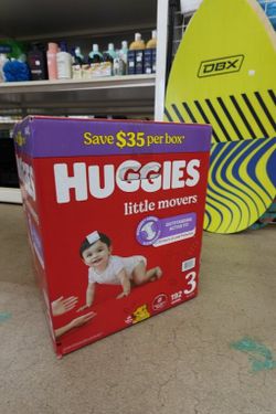 Size 3 Huggies Little Movers Baby Diapers Size 3 -192 count