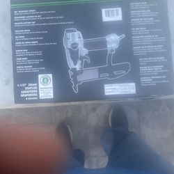 Stapler 1/4” Crown  Metabo