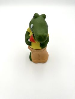 ACCUSING ALLIGATOR vintage 70s AVON Decanter NEW in box Full Bubble Bath 6 oz