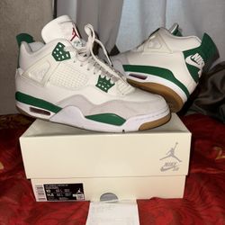 Nike Air Jordan 4 Nike SB Pine Green Size 10 Sneakers