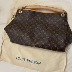 Louis Vuitton Tote Bag