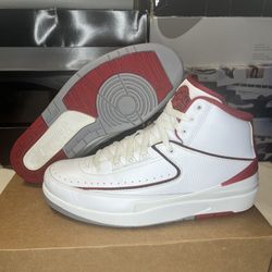 Air Jordan 2 Retro ‘Chicago Home’ Size 9