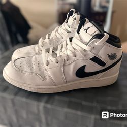 Nike Air Jordan Size 7 Y