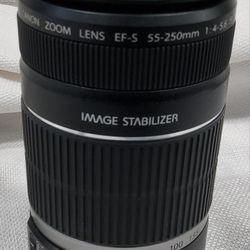 Canon Digital SLR Camera Zoom Lens EF-S 55-250mm f/4-5.6 IS STM