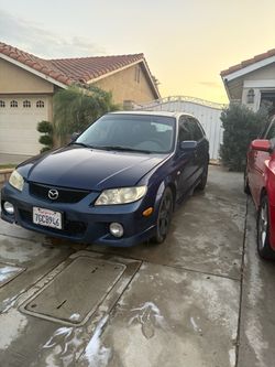 Mazda Protege5 Blue Hatchback