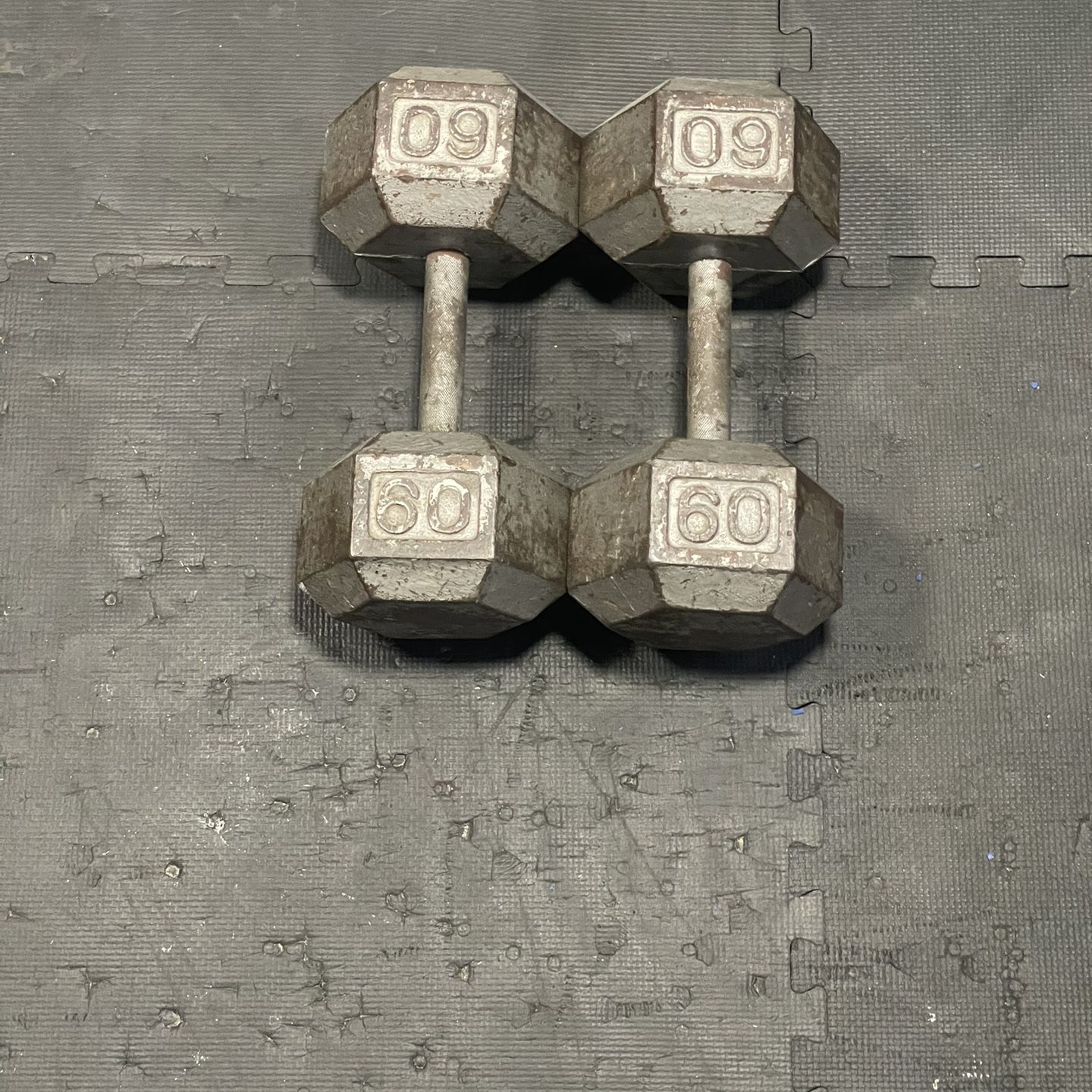 60 IBS Dumbbells