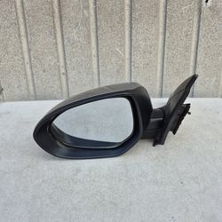 2010 2011 2012 2013 Mazda 3 Front Door Mirror Left Driver Side LH Original Used 