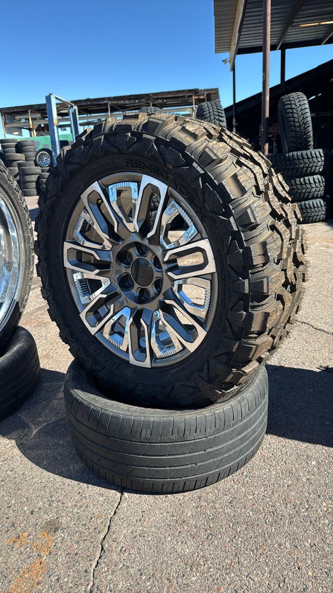 Denali 20x9 6x139 On 33 1250 20 