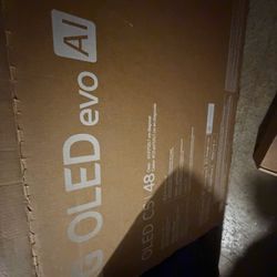 LG OLED C5 48’ 2025