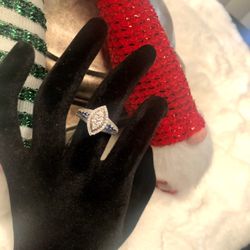 Beautiful Diamond Ring