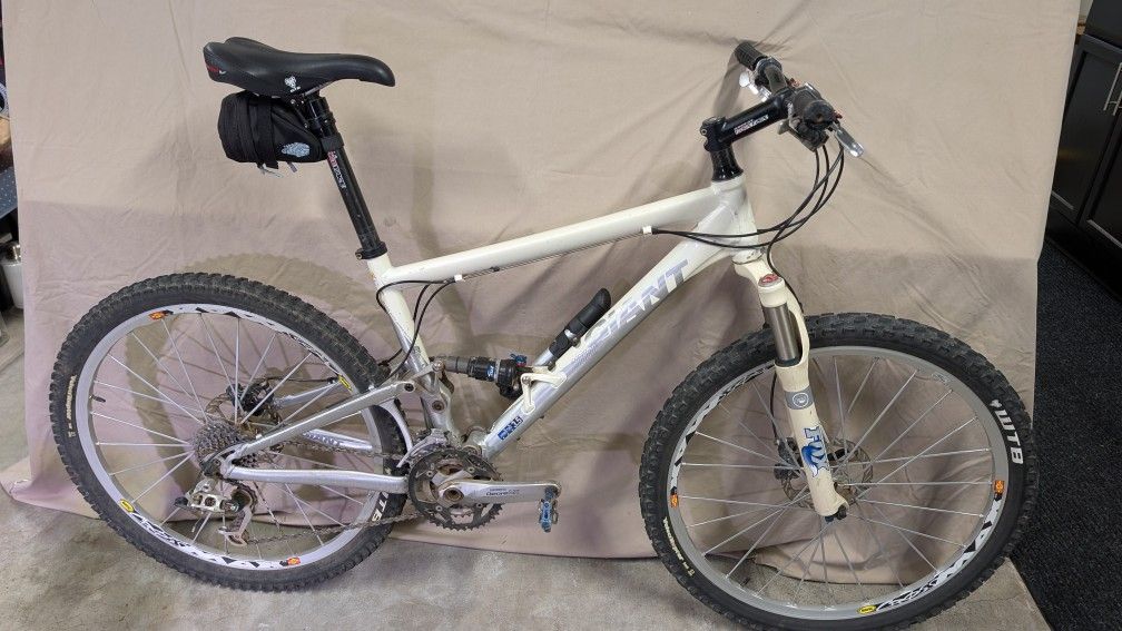 Giant Anthem 0 26" Mountain Bike