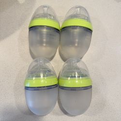 Como Tomo Bottles