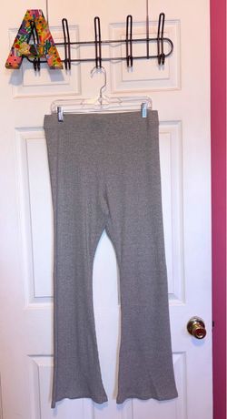 VS Pink NWOT Flare Ribbed Grey Yoga Pants Size XL