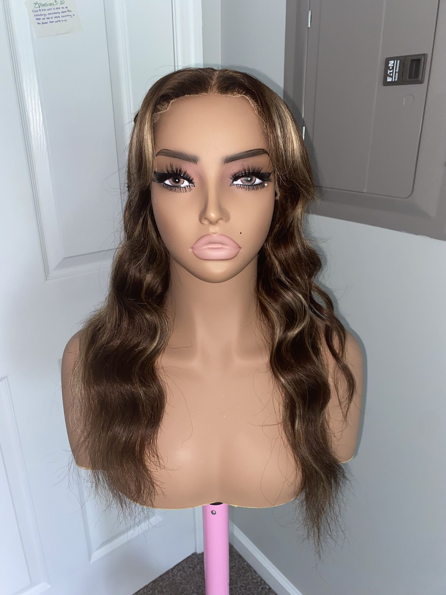 Brown Highlighted Human Hair Wig – Affordable & Stylish!