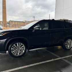 2023 Toyota Highlander Hybrid