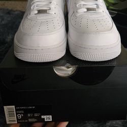 Brand new nike x supreme Air forces