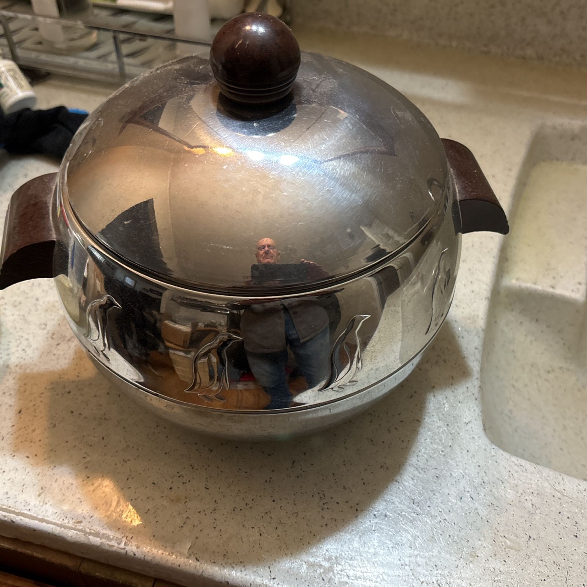 original 1962 Faber Wear Penguin Ice Bucket