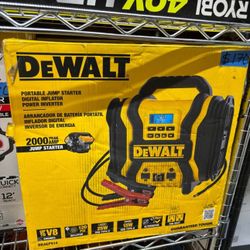 Dewalt Portable Power 2000 Peak Amp Jump Starter w/Digital Compressor