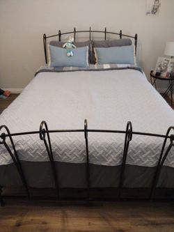 Queen Size Bed
