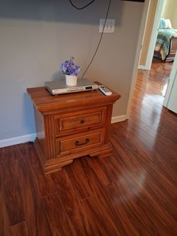 Moving sale