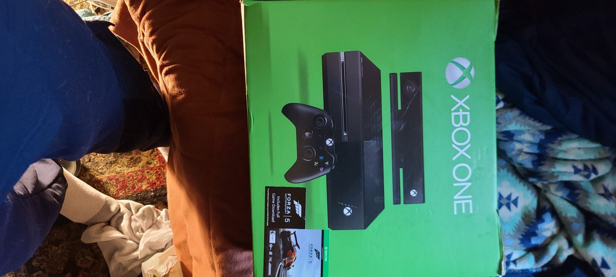 Xbox One Plus Kinect.  Controller And HDMI/power Cords Included