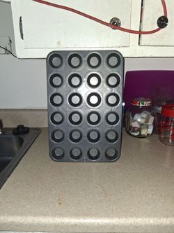Mini muffin pan