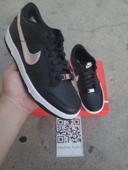 Nike Dunk Low