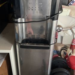 Whirlpool Self clean Water Dispenser