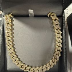 Miami Cuban Link Chain Necklace Iced Out 