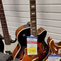 Stagg Hollowbody A-300 vs Guitar