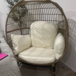 Egg Chair 