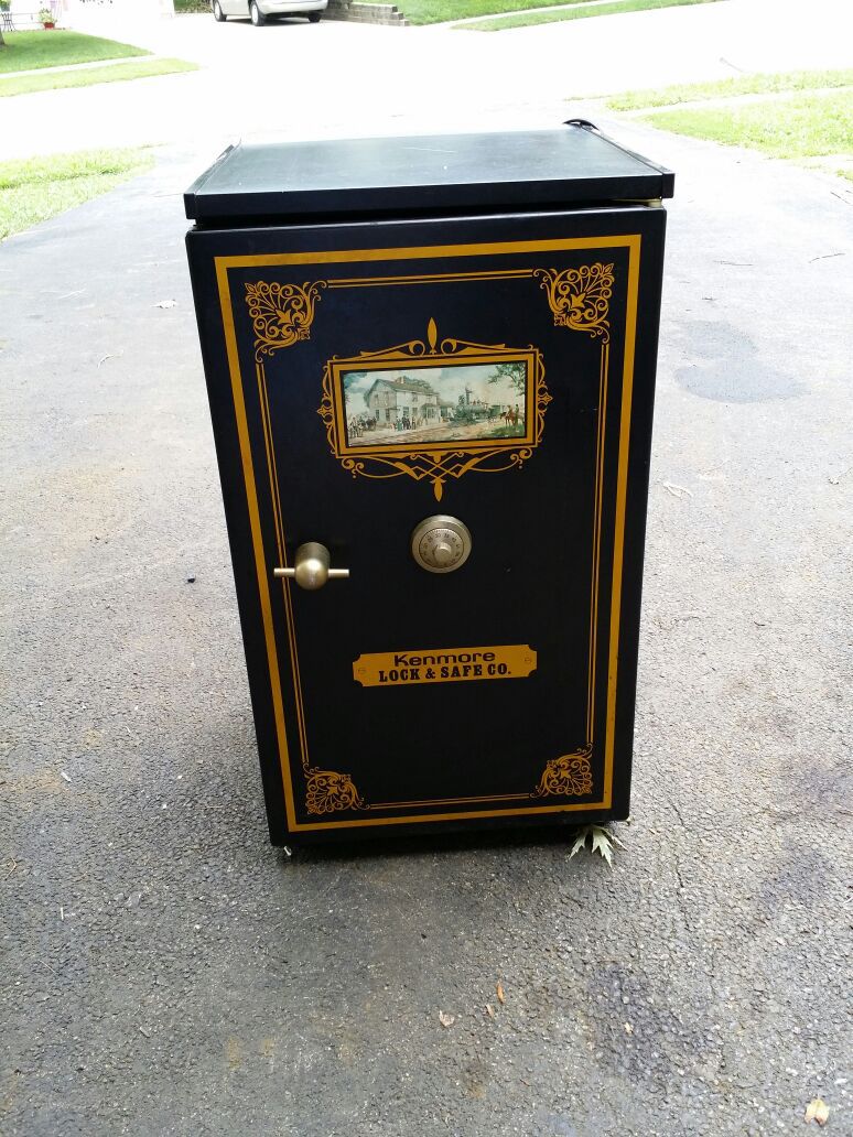 Vintage Kenmore Safe & Lock Refrigerator