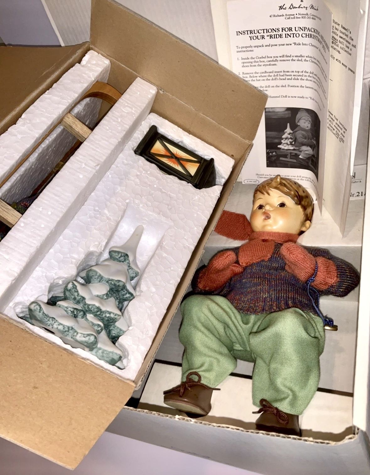 Vintage NOS  MJ Hummel Doll Goebel Ride Into Christmas Sled Lantern Tree 12”