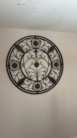 Xtra large metal decoration