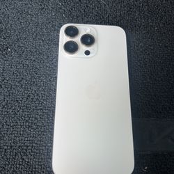 iPhone 16 Plus 