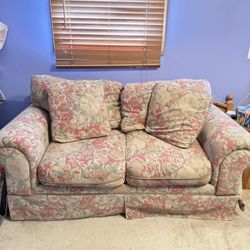 Small Fabric Couch , 60 Inches