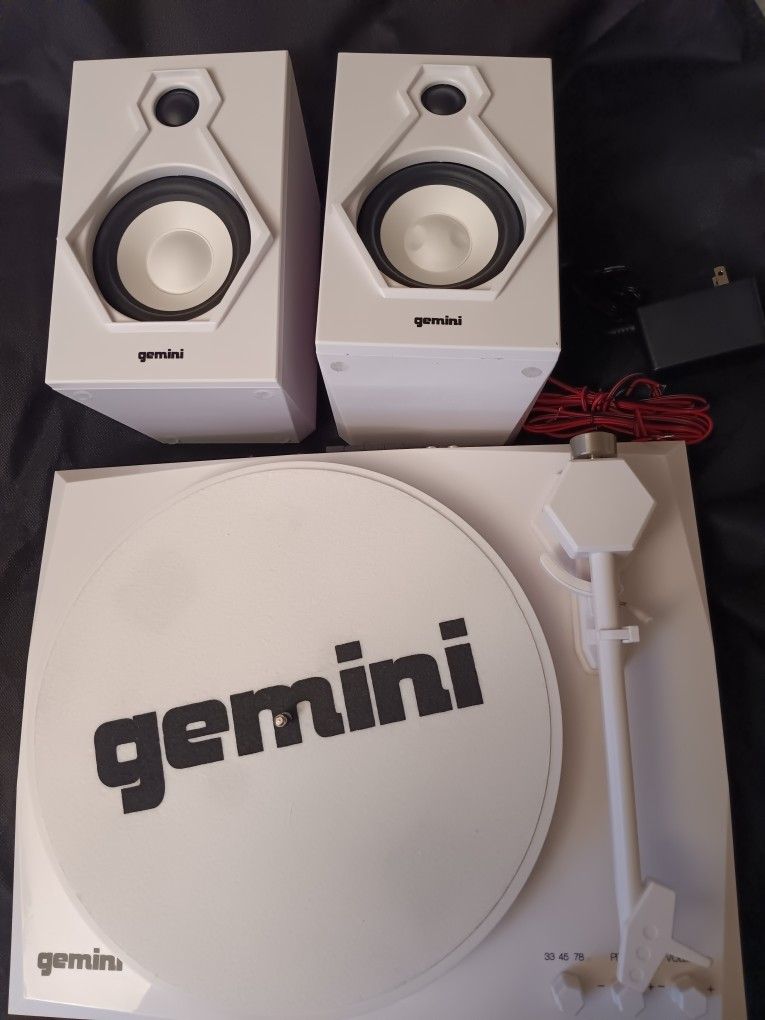 Gemini Record Player White Brand New