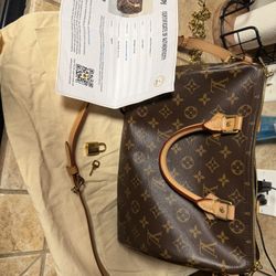 Louis Vuitton Speedy 30