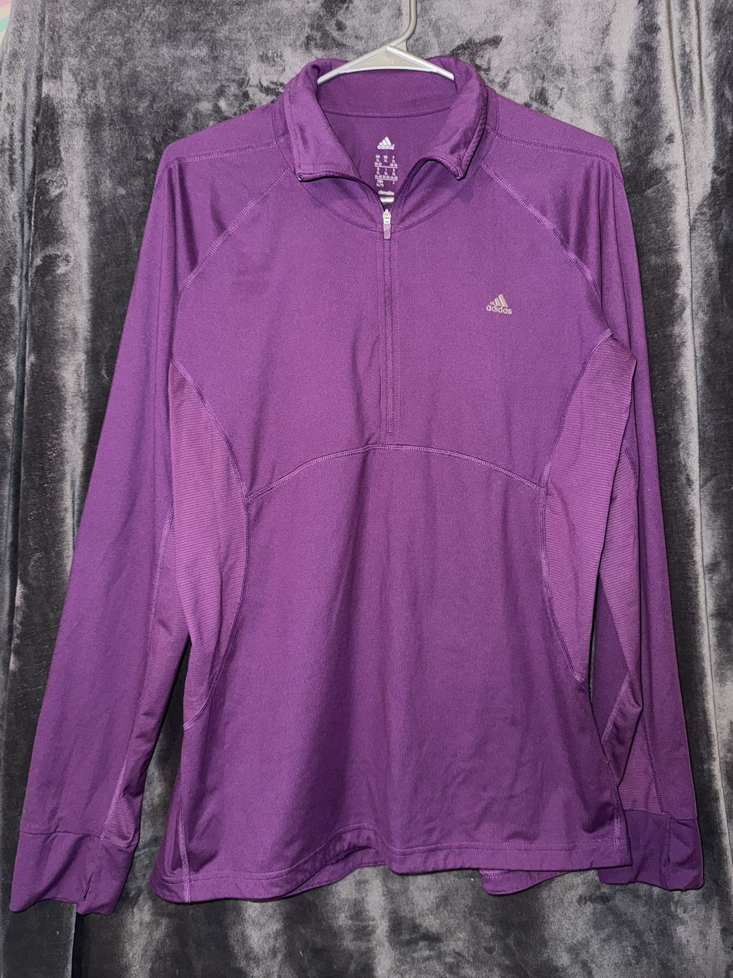 Women’s ADIDAS Dri-Fit Long Sleeve Shirt Size XL