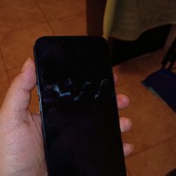 iPhone 13.