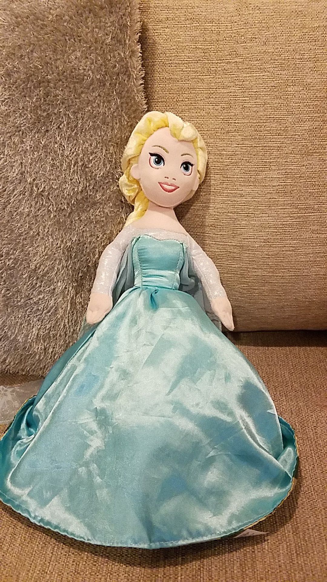 Disney Reversible Anna and Elsa Doll